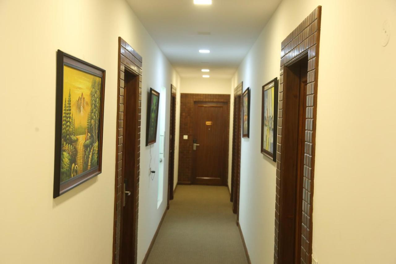 Inter Urban Hotel Rohtak Zewnętrze zdjęcie